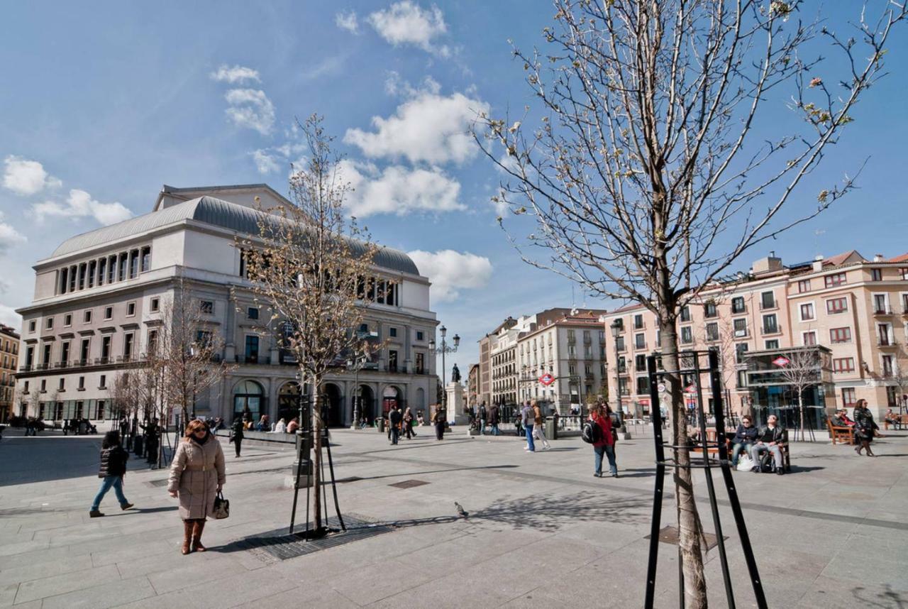 Ático en el Centro de Madrid - Calle Jardines Exterior foto
